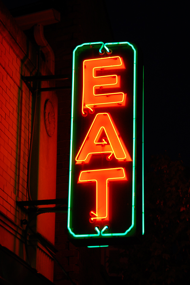 Neon_sign_Eat.jpg Neon_sign_Eat.jpg