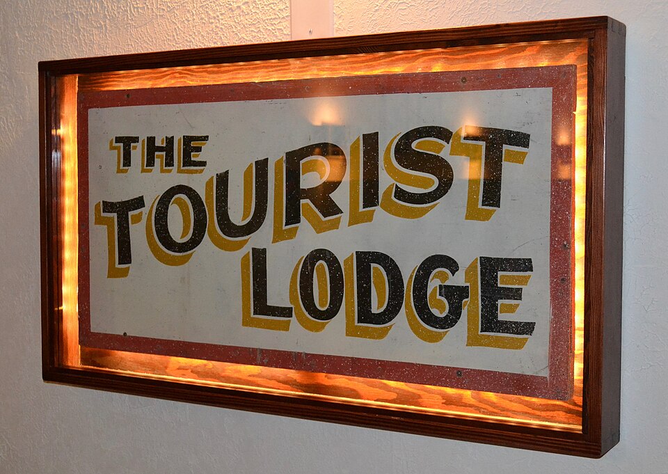 The_Tourist_Lodge_sign.jpg
